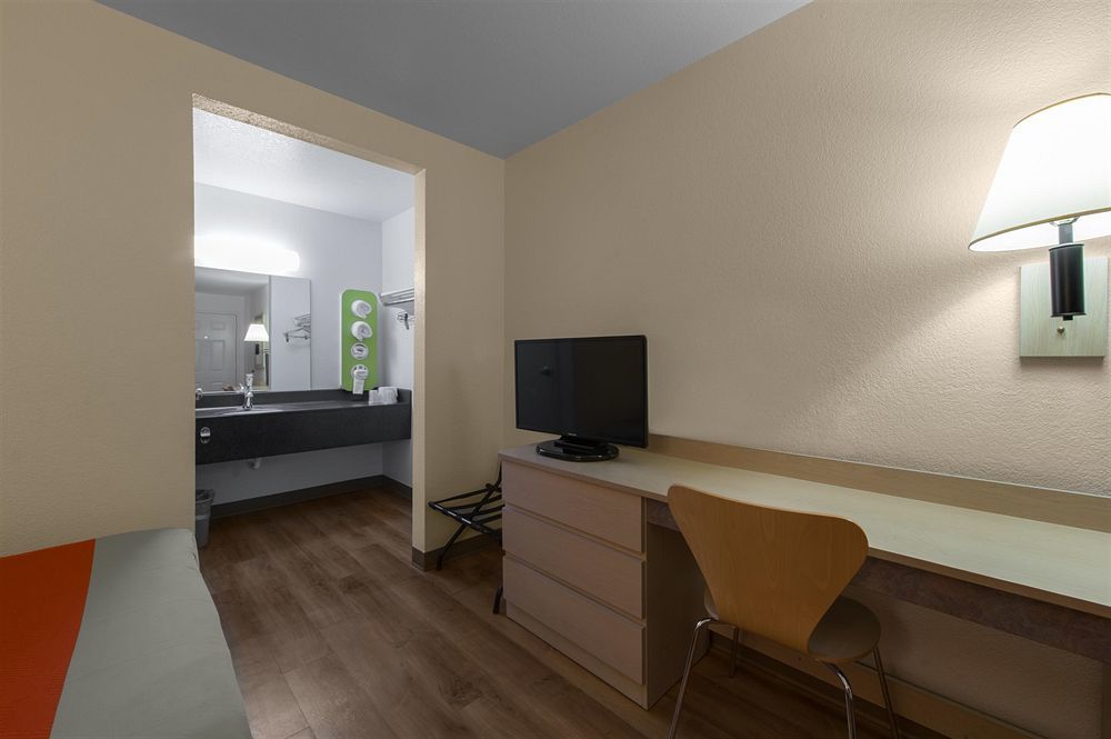 Motel 6-Bellflower, Ca - Los Angeles Kültér fotó