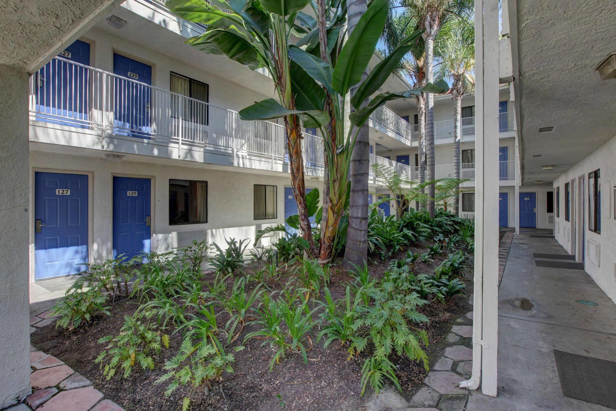 Motel 6-Bellflower, Ca - Los Angeles Kültér fotó