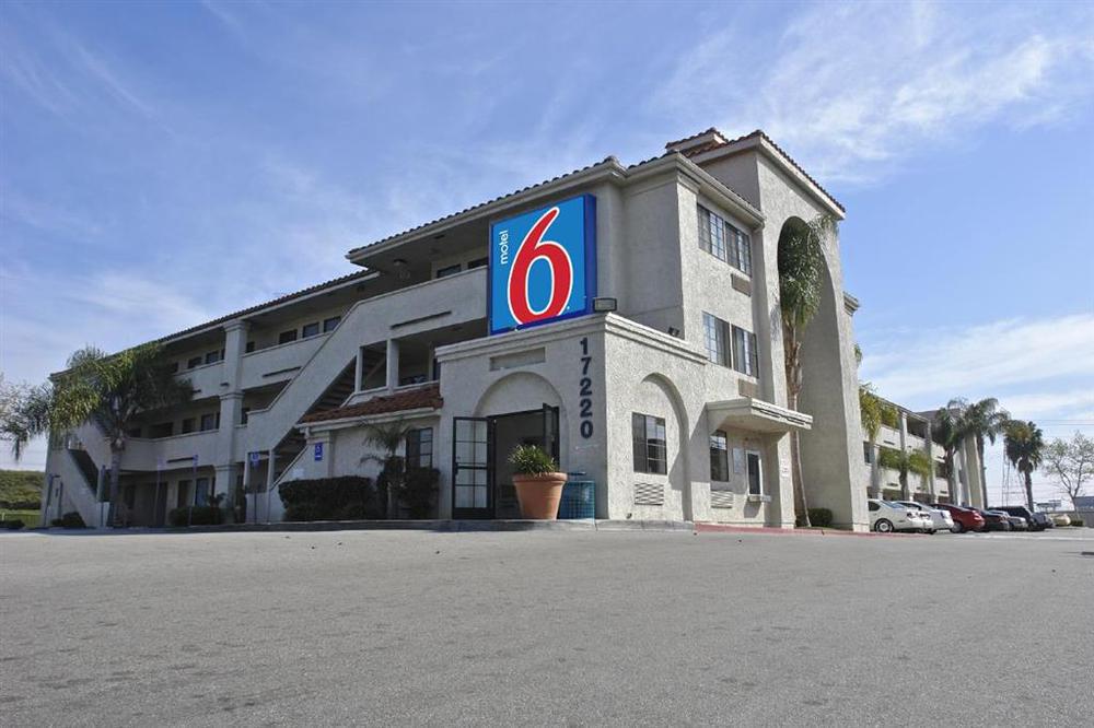 Motel 6-Bellflower, Ca - Los Angeles Felszereltség fotó